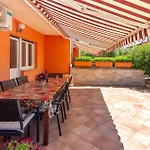 Holiday home In With House Sea View *