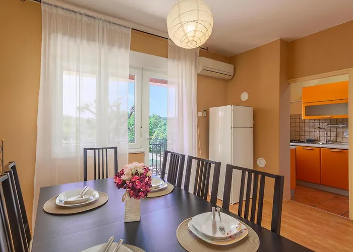 In With House Sea View